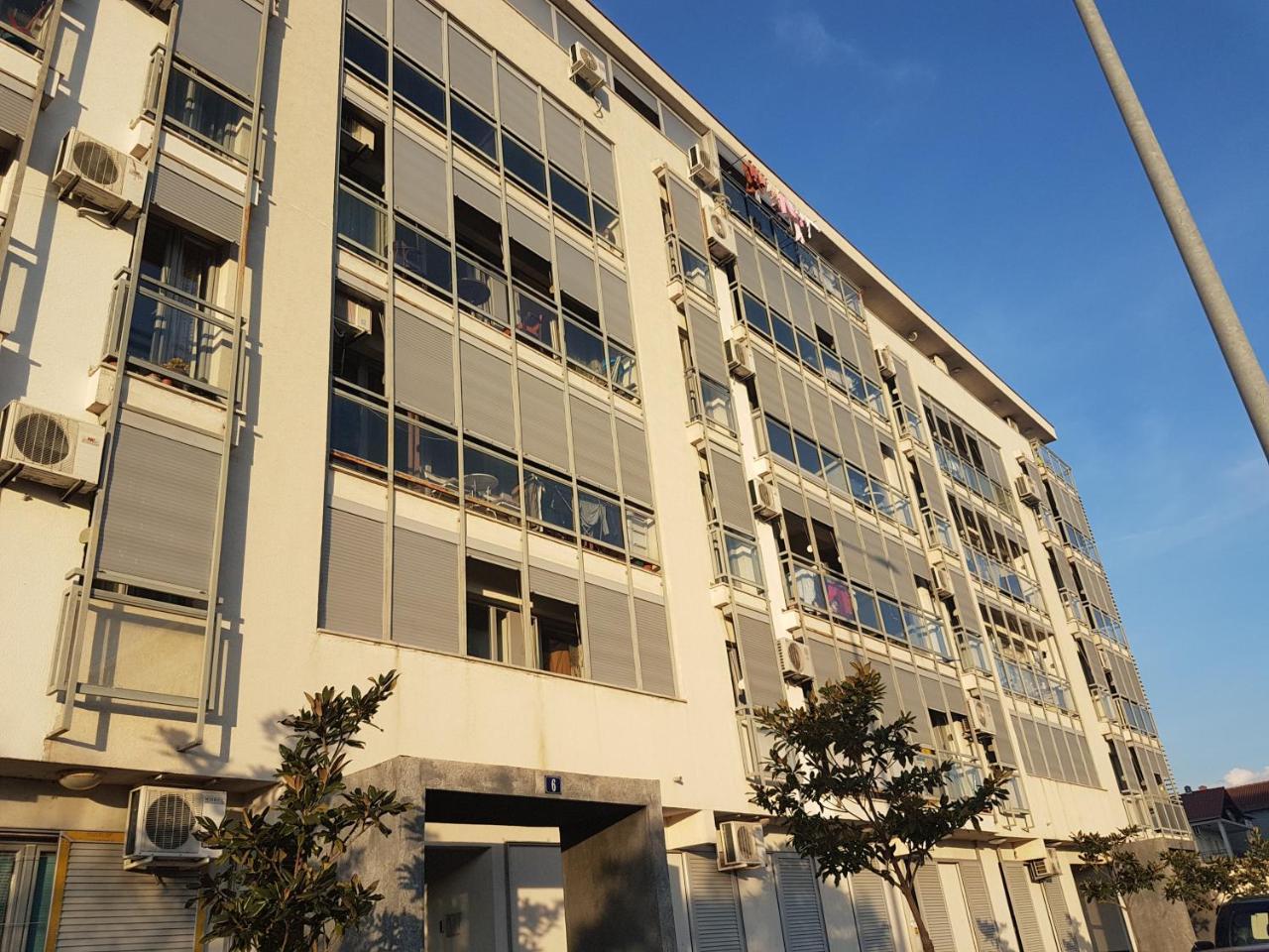 Delta Apartment Podgorica Exterior photo